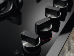 Газовая варочная панель Electrolux GPE 365 YPB