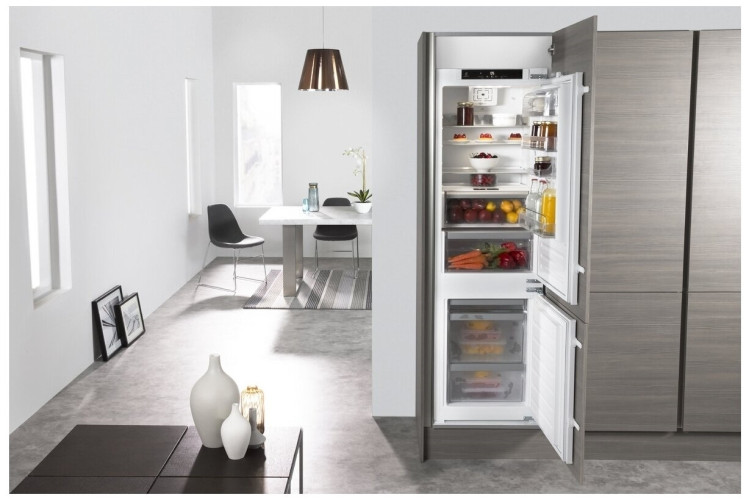 Встраиваемый холодильник Whirlpool ART 8910 A+