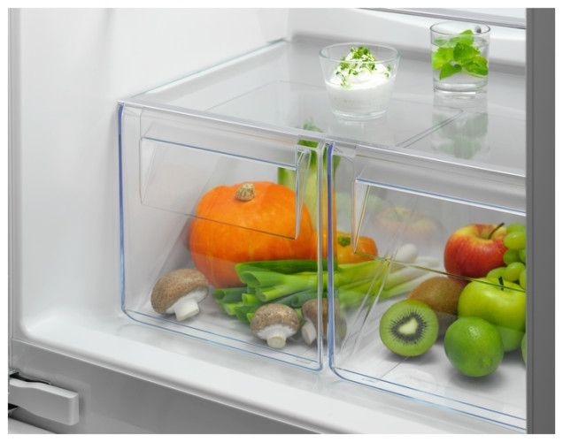 Встраиваемый холодильник Electrolux RNT 6TF18 S1