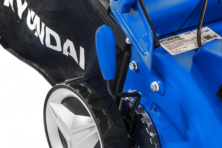 Газонокосилка электрическая HYUNDAI LE 4600S