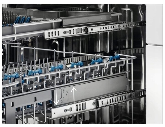 Посудомоечная машина Electrolux EEM43201L