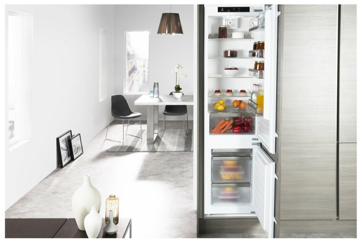 Встраиваемый холодильник Whirlpool ART 9811 SF