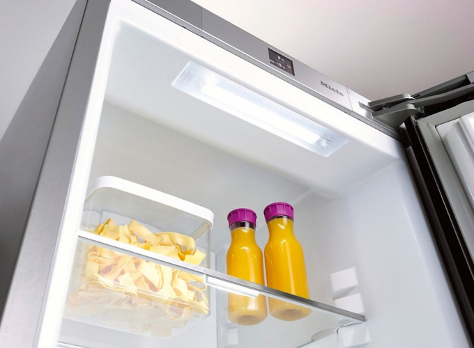 Холодильник Miele KFN 16947 D ED/CS