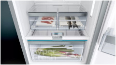 Холодильник Siemens KG39NAW31R