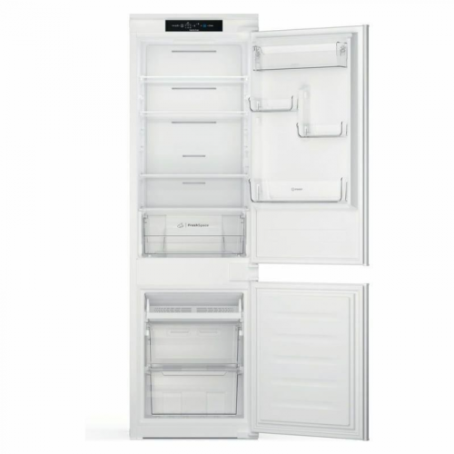 Встраиваемый холодильник Indesit INC18 T311
