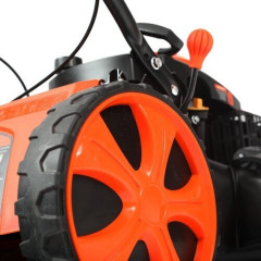 Газонокосилка бензиновая PATRIOT PT 47 LS + триммер PT 320