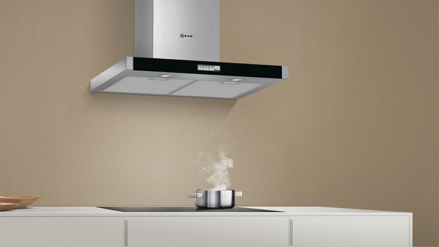 Кухонная вытяжка Neff D76MR22N1