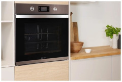 Электрический духовой шкаф Hotpoint-Ariston IFW 65 Y0J IX