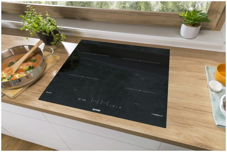 Индукционная варочная панель Gorenje IT641BCSC7