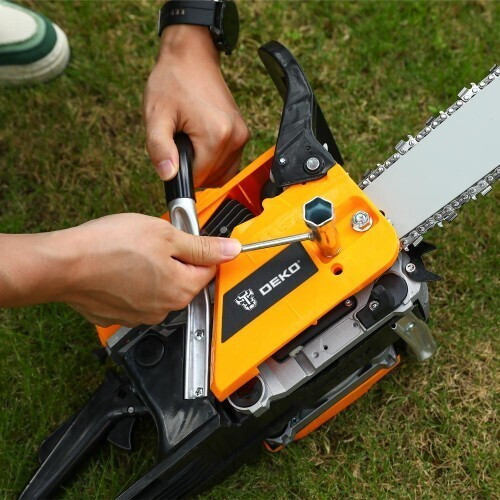 Бензопила Deko DKCHS 52-18 065-1223
