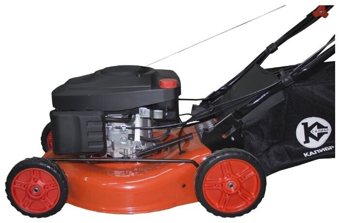 Газонокосилка бензиновая КАЛИБР ГКБС-4/450