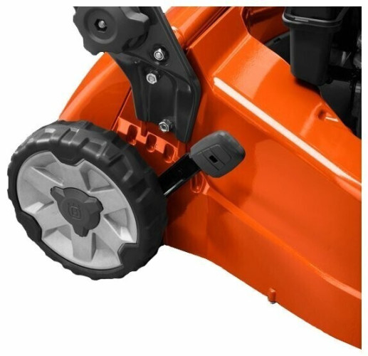 Газонокосилка бензиновая Husqvarna LC 551SP