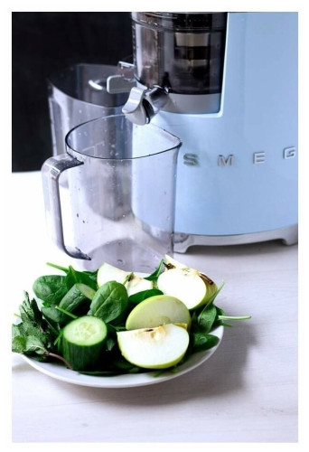 Соковыжималка Smeg SJF01BLEU