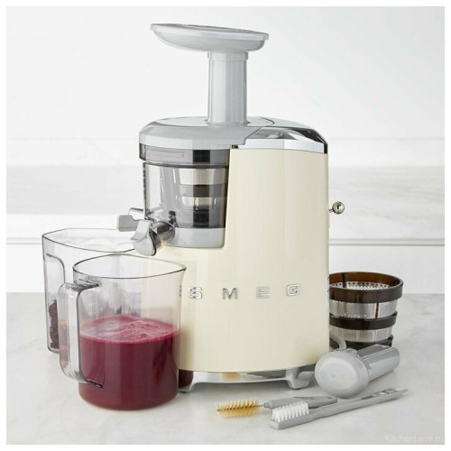 Соковыжималка Smeg SJF01BLEU