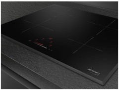 Индукционная варочная панель Smeg SI4642B