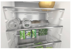 Встраиваемый холодильник Whirlpool WHC 20T321